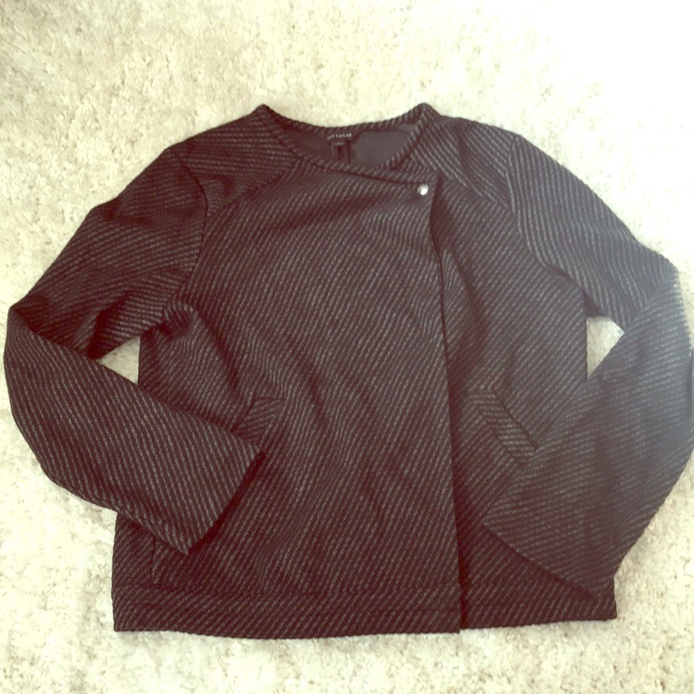 Shoulder button blazer